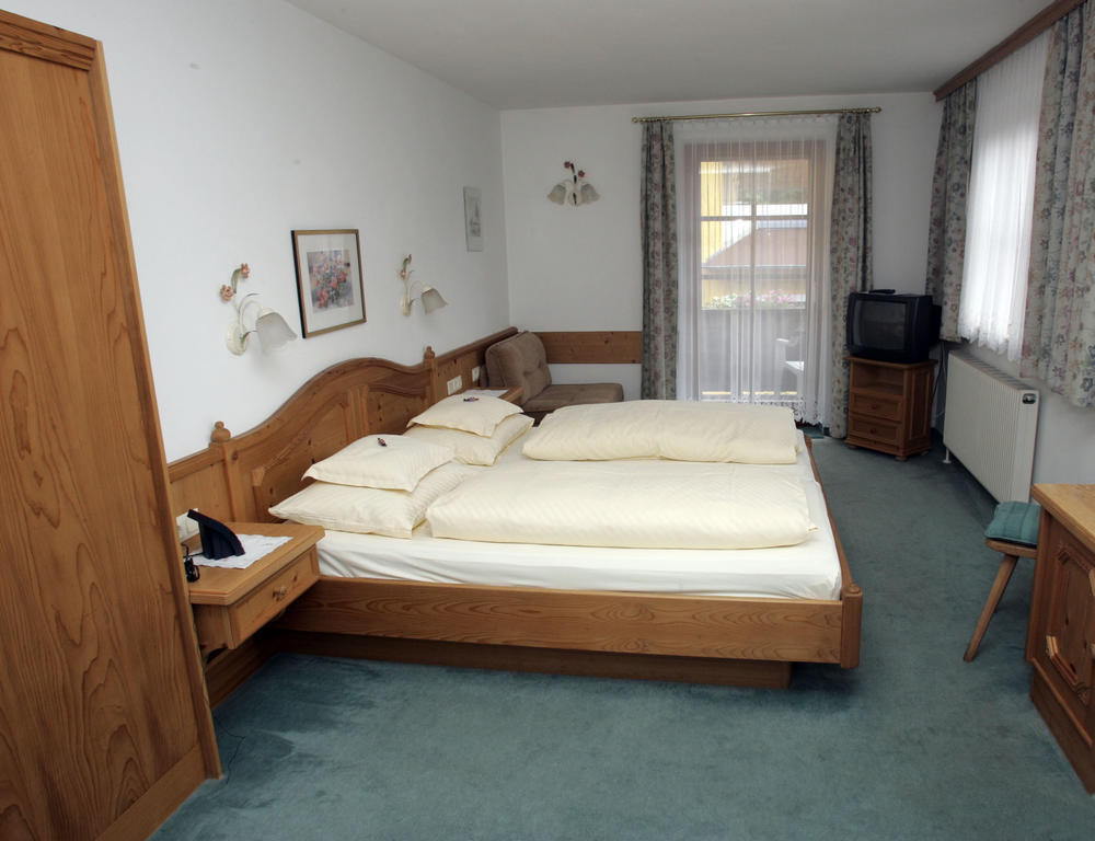Hotel Sonne Sankt Johann in Tirol Szoba fotó